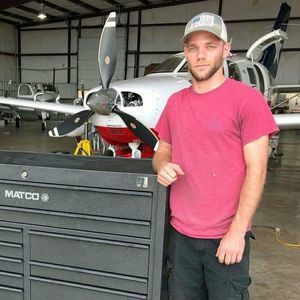 Meet your Posher, Eric